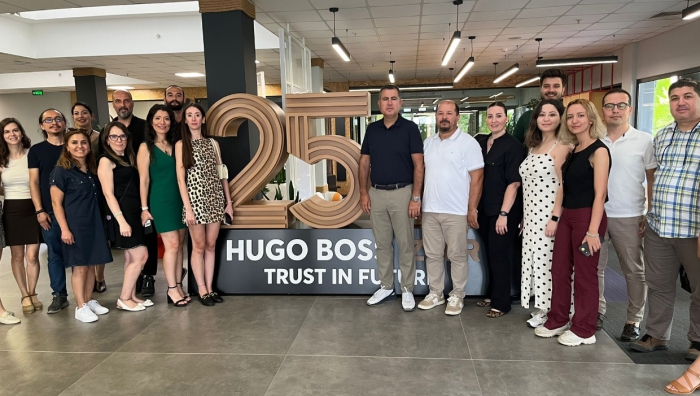 Hugo Boss'un İzmir Fabrikasında Kalite ve Dijital Dönüşüm Vurgusu